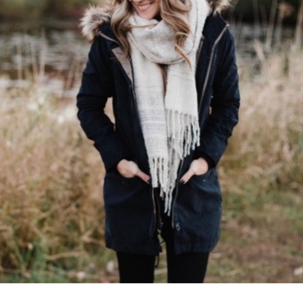 Abercrombie and Fitch Ultra 3-in-1 Parka - Picture 2 of 8